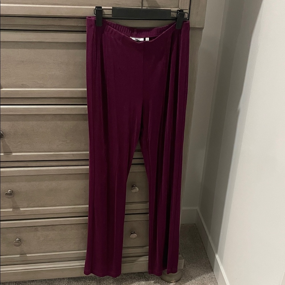Chicos Travelers Classic No Tummy Pants